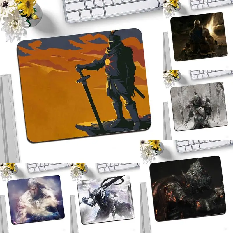 

Anime Dark Soul Large Mouse pad PC Computer mat Desktop Mousepad Gaming Small Mouse Pad 25X20CM Keyboard Mat