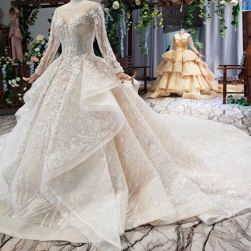 Свадебное платье с рюшами плюс размер круглым вырезом блестками кружевами