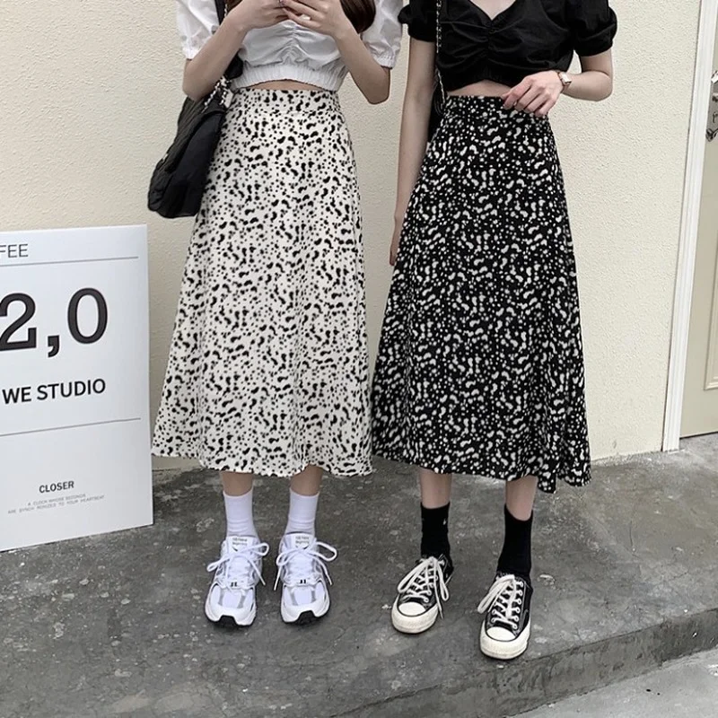 

Spring half-length skirt women's 2021 new high-waisted thin floral a-line skirt all-match western-style long skirt
