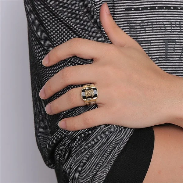 Винтаж золото Нержавеющая сталь яркий благородный 1973 в виде головы тигра Для