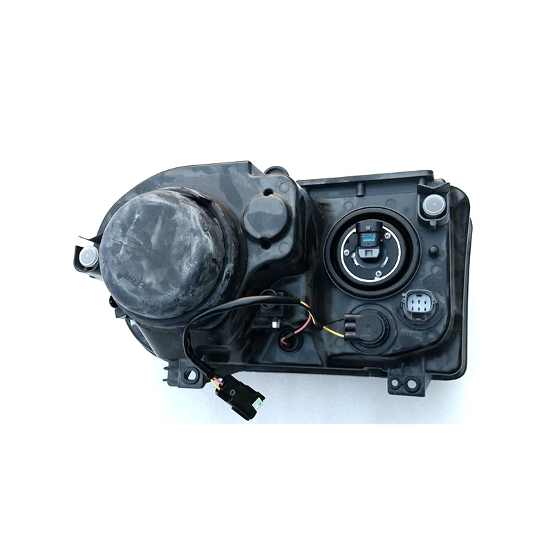 

Baificar Brand New Headlight Head Lamp Headlight Assy For Chrysler 300C 2004 - 2008