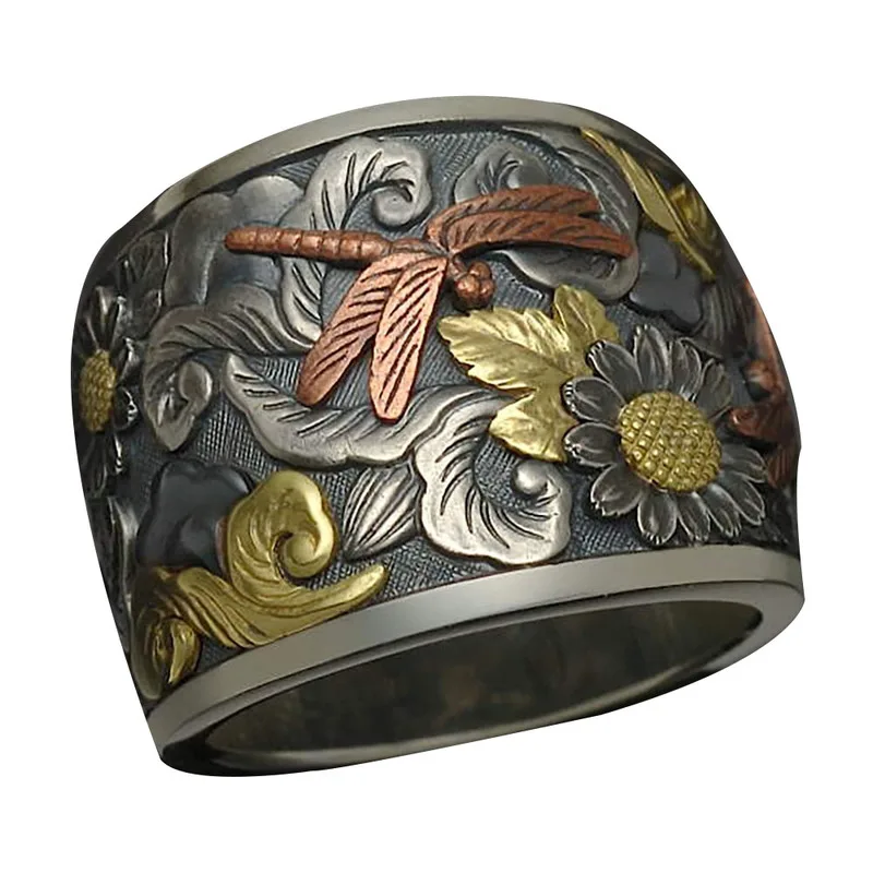 

Ofertas Wholesale Bulk Trendy Metal Zinc Alloy Cute Little Dragonfly Flying Around The Flower Sea Wide Face Animal Plant Ring