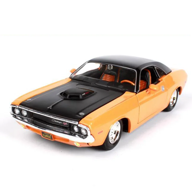 

1:24 Scale Vintage Challenger 1970 Muscle Retro Sports Car Advanced Alloy Collection Model Diecast Metal Boys Adult Vehicle Toy