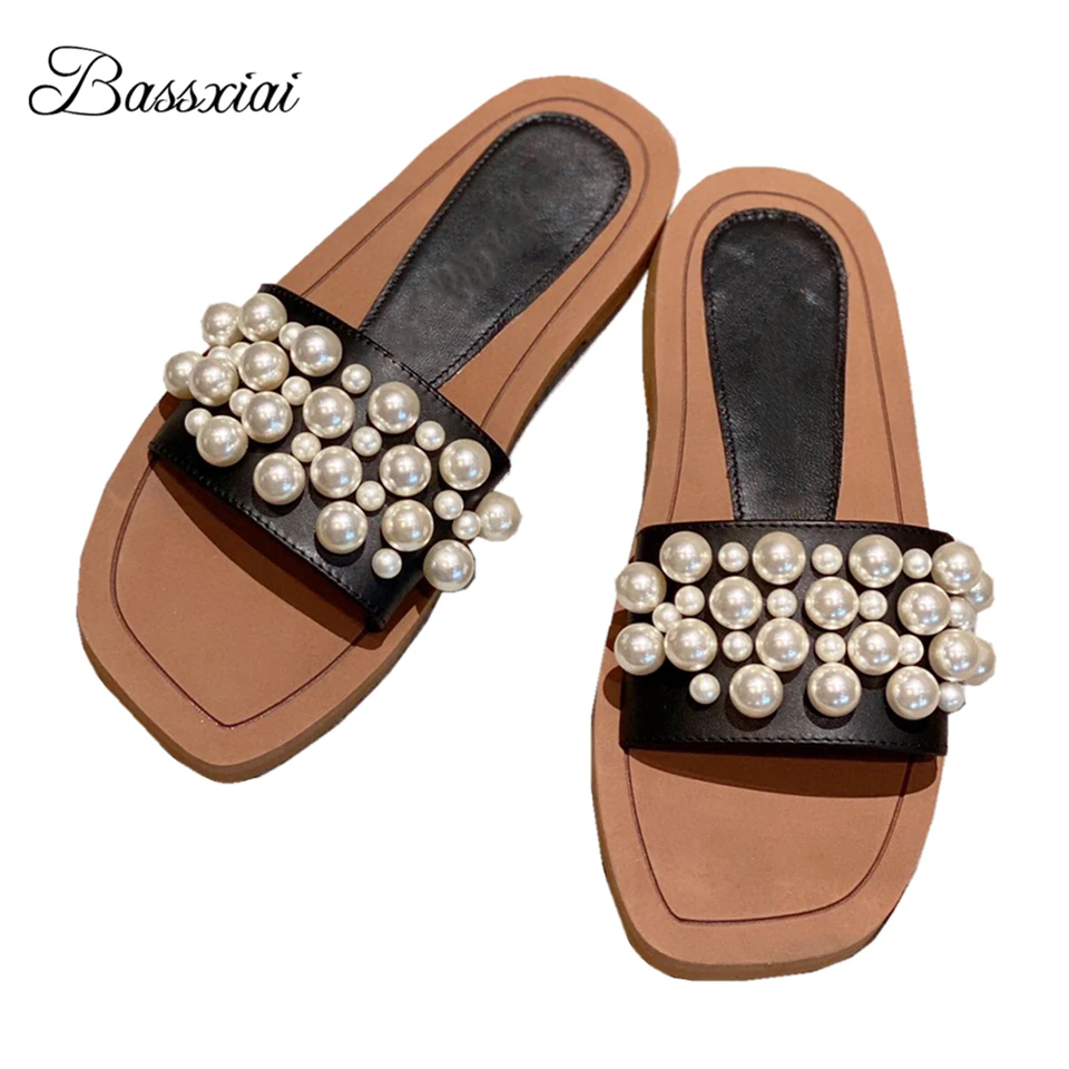 

Beaded Pearl Decor One-Strap Slippers Women Real Leather Open Toe Flat Heel Slip-on Lazyman Runway Mules Lady
