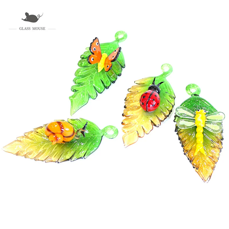

Creative Gradient Color Murano Glass Leaf Pendant With Cute Snail, Butterfly, Ladybug Mini Figurine Ornaments Fairy Garden Decor
