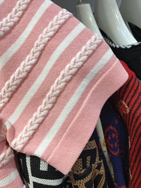 

2020 Summer Runway t shirt Harajuku Striped Tees Women Knitted O-neck Tee Female Buttons Sweet Thin New Short Sleeve Top Jumper