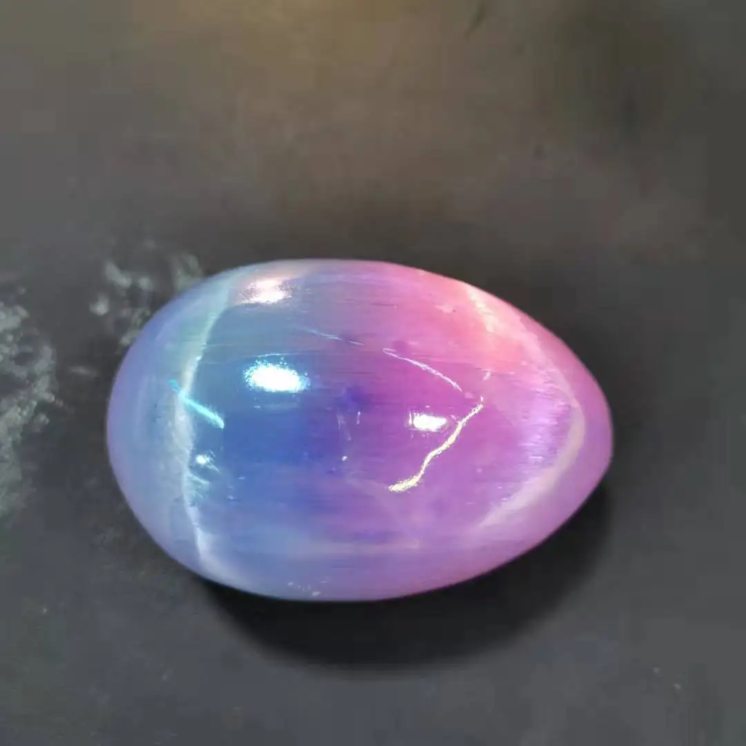 

Натуральный кристалл ауры селенита, яйцо из камня, гипсовый кристаллический образец яйца рейки