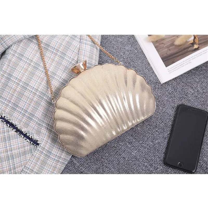 

2022 New High Quality Women Evening Bags Diamond Shell Shaped Shoulder Bag Banquet Purse With Chain Drop Shipping