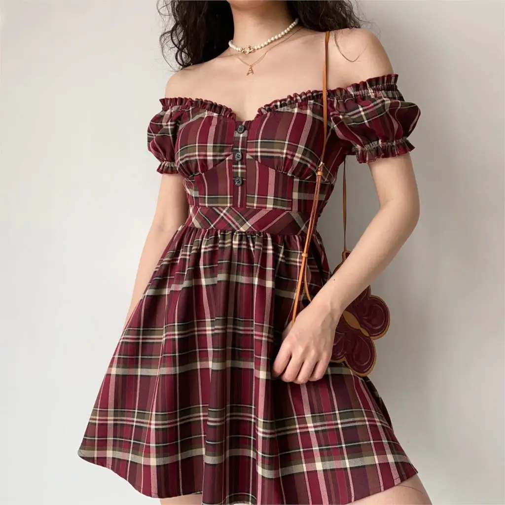 

Summer Boho Red Retro V-neck Puff Sleeve Plaid Print Dress Women Pleated A-line Elegant Sexy Beach Party Brown Girl Dresses 2021