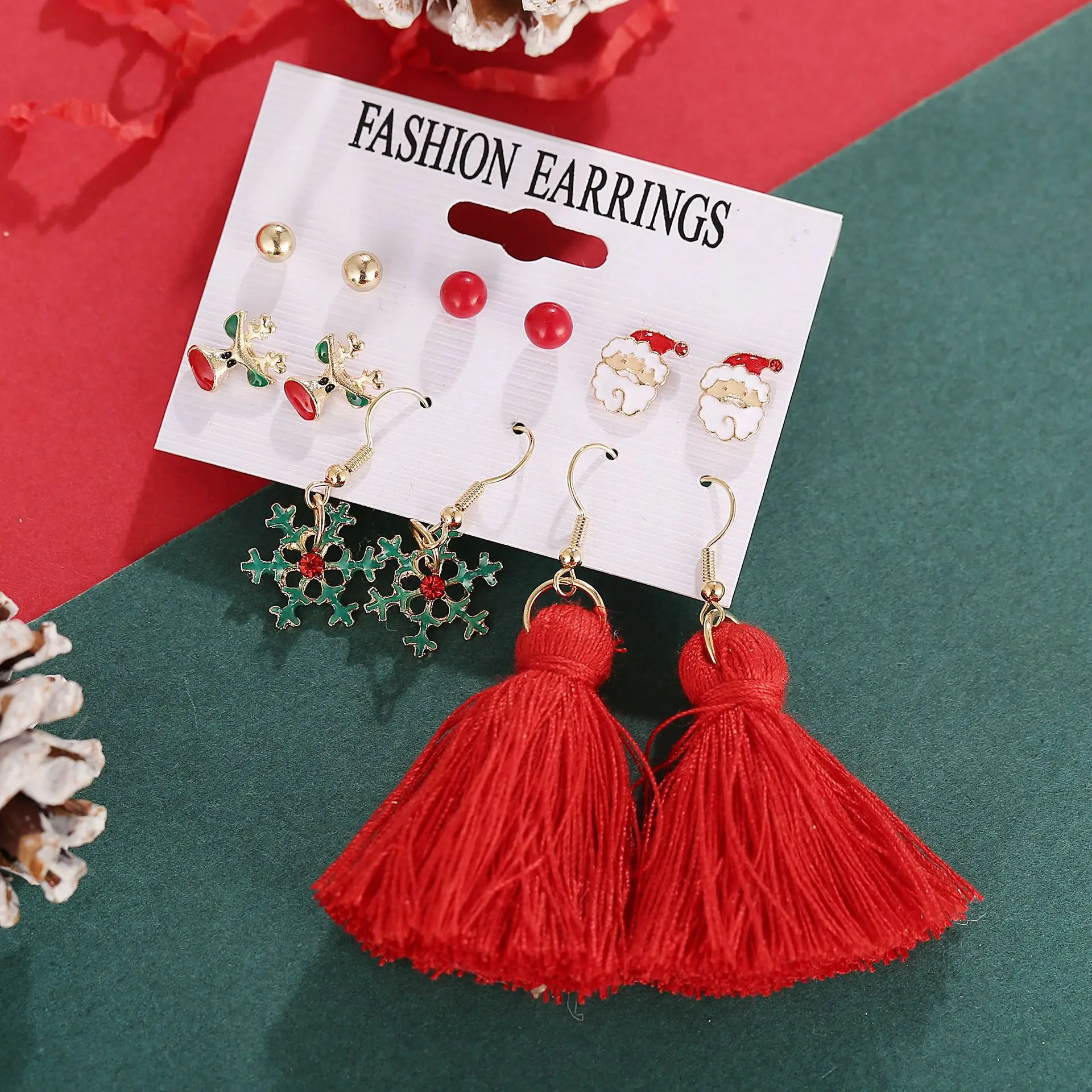 

6Pcs New Fashion Christmas Earrings Creative Christmas Snowflake Drop Earring for Women Christmas Gift Colorful Tassel Dangle