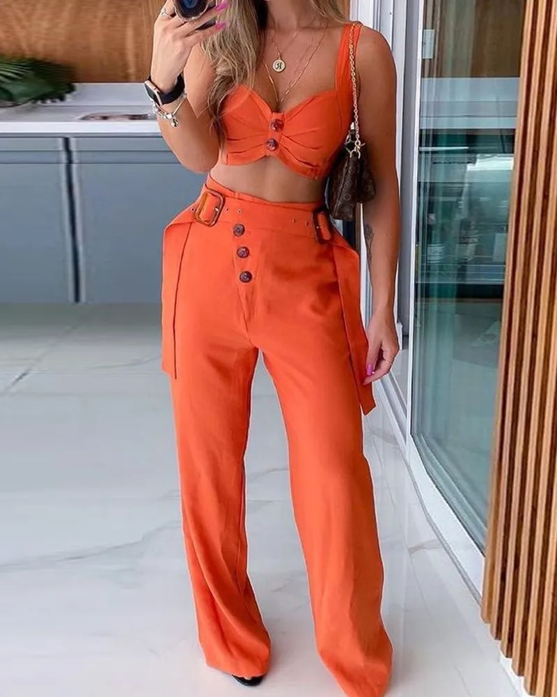 

Комплект из топа и брюк на пуговицах