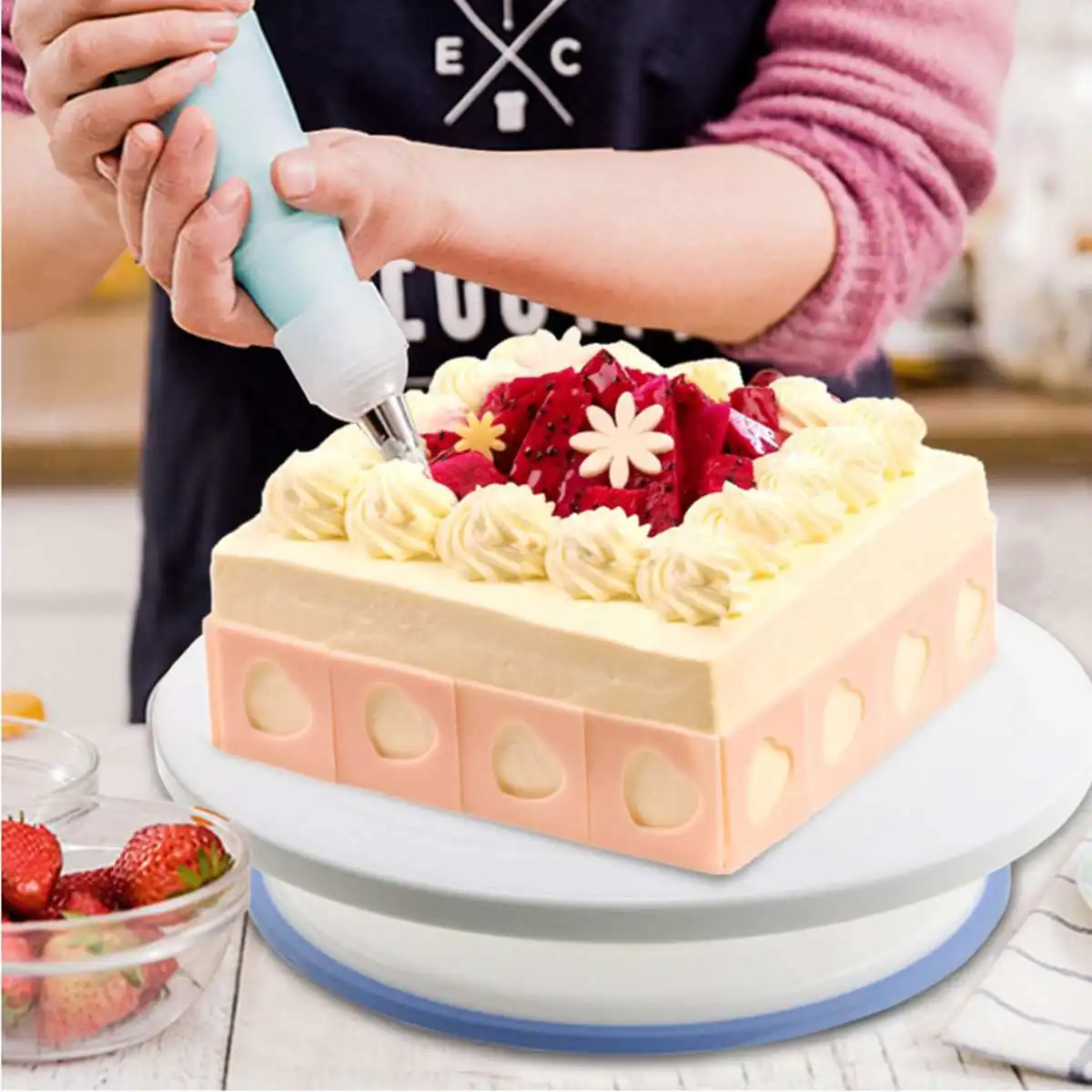 

80Pcs/Set Cake Turntable Set Pastry Tube Fondant Tool Kitchen Dessert Baking Tools Pastry Supplies Cake Decorating Kit Bakeware