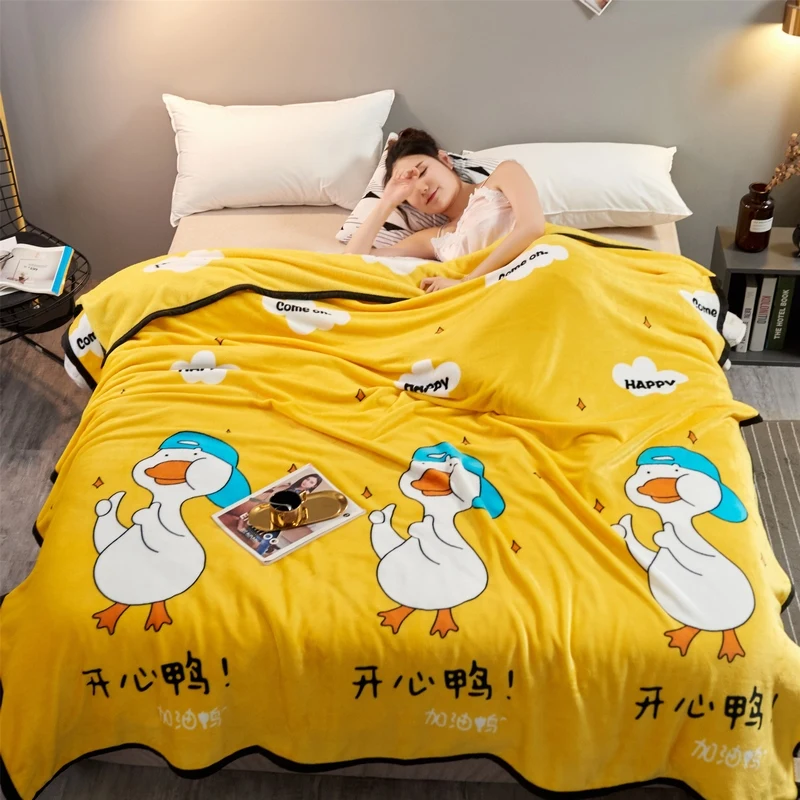 Новое фланелевое одеяло флисовое покрывало желтого цвета супермягкое в полоску