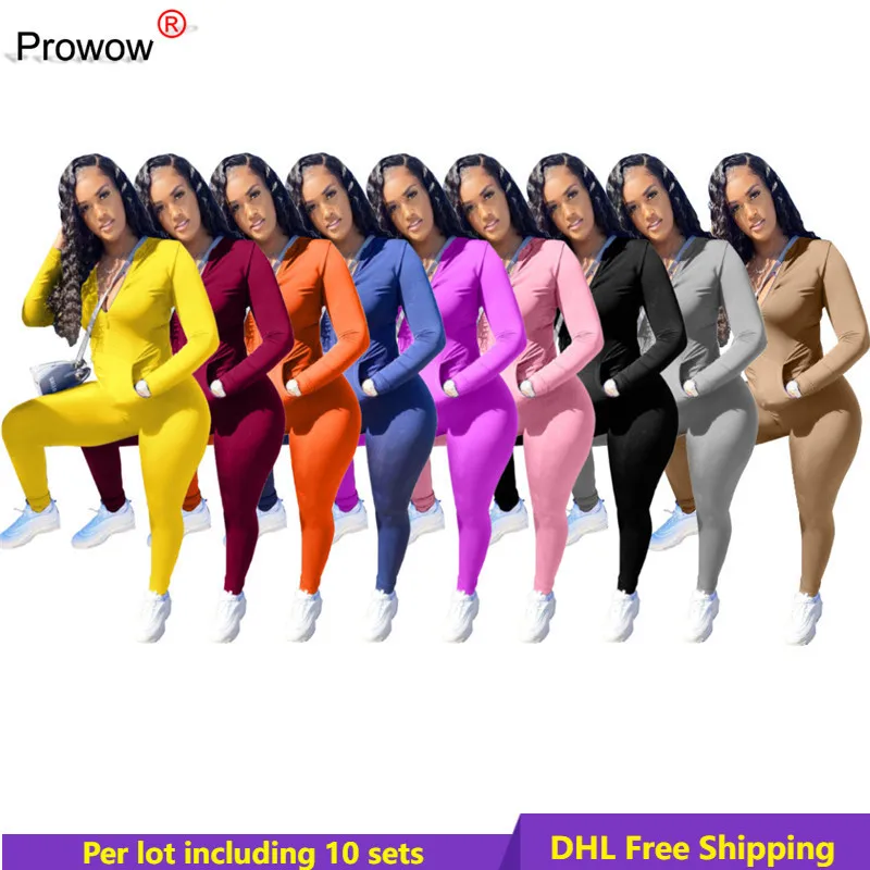 

Женский спортивный костюм из двух предметов, куртка на молнии и штаны