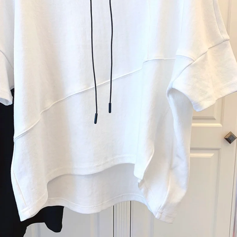 

KUSAHIKI Causal Split Graphic Tee Korean Drawstring O-neck Short Sleeve Woman T Shirts 2021 Summer New Solid Tops Shirt 6H575