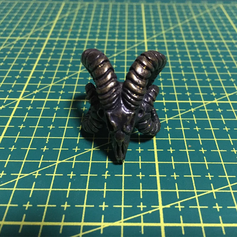 Кольцо мужское в стиле панк с головой овчины | Украшения и аксессуары