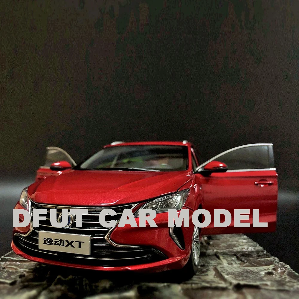 1:18 сплав игрушка CHANA YI DONG xt 2018 автомобиль модель детских игрушечных автомобилей