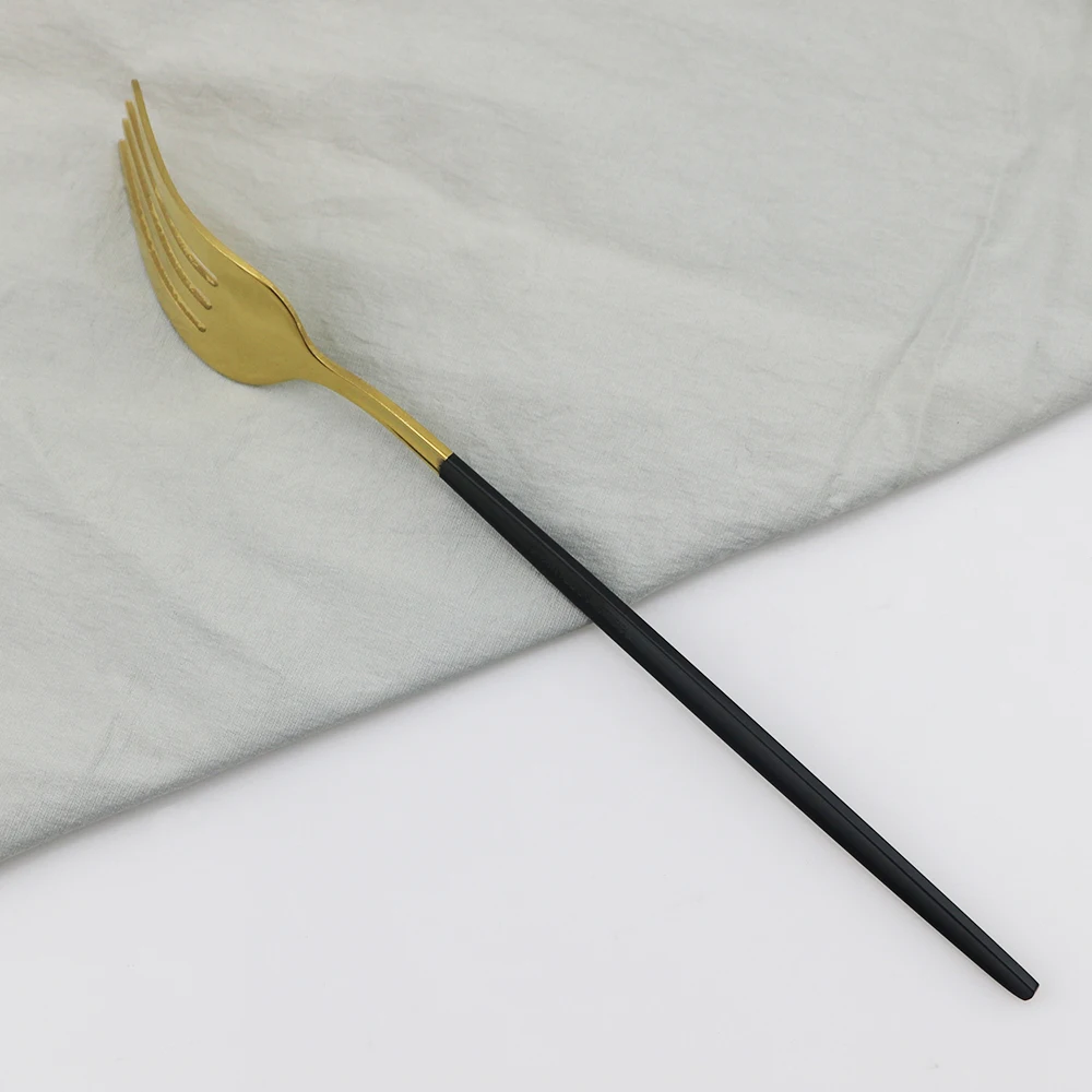 32 шт красочный набор посуды черного и золотого цвета столовых приборов