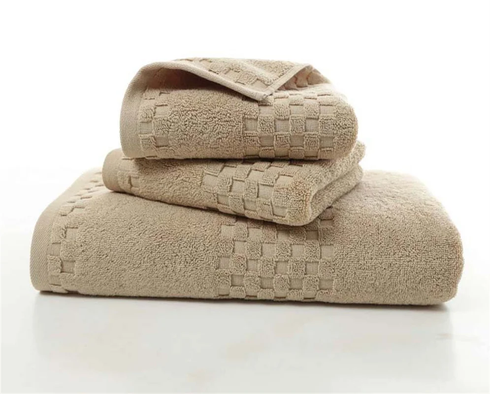 

Luxury Bath Towel Set, 1 Large Bath Towels,1 Hand Towels, and 1 Washcloths,Hotel Qualit Cotton Highly Absorbent Bathroom Towels