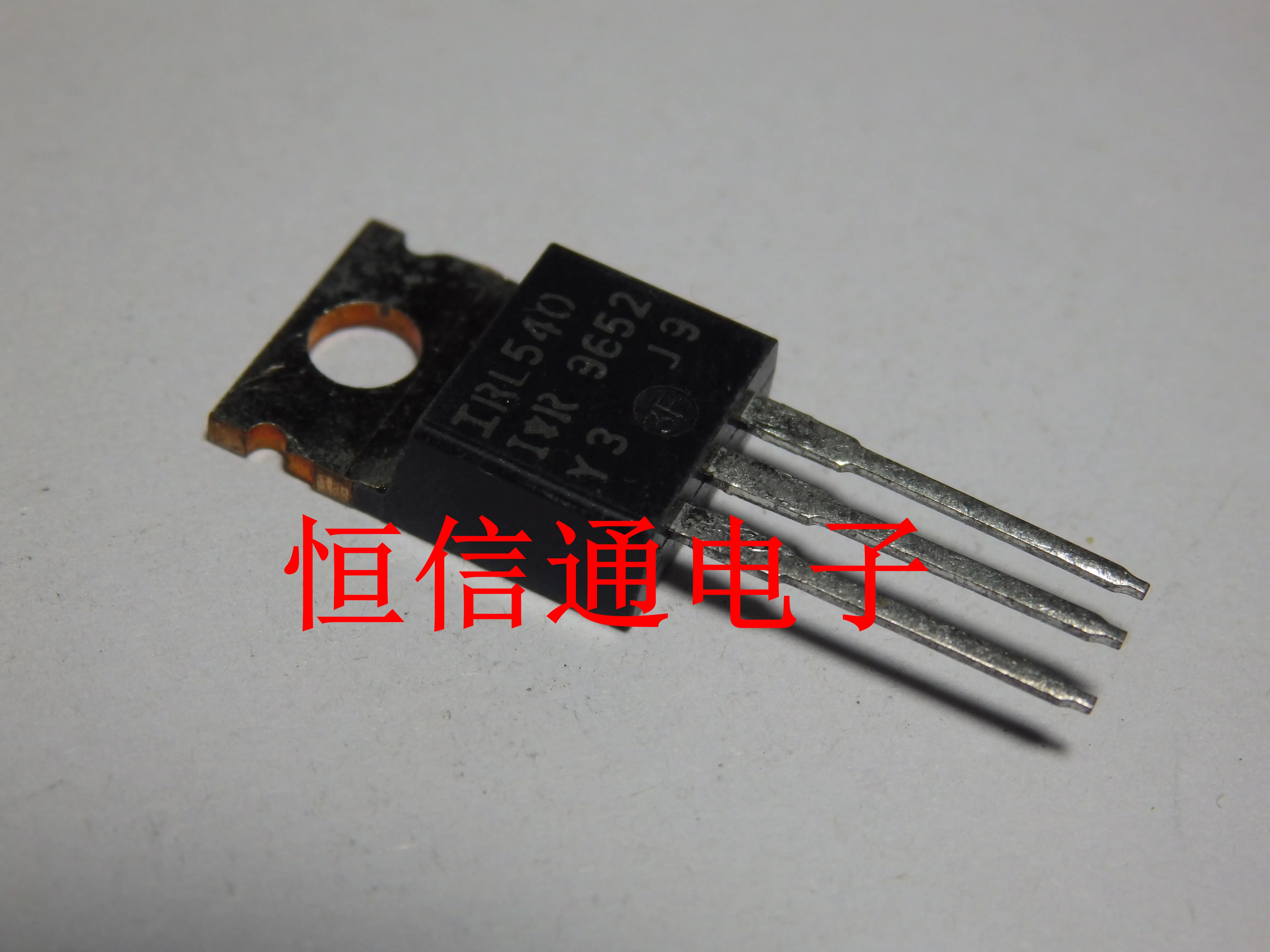 

10 шт./лот IRL540NPBF IRL540-220 MOS прибор N-channel 100V 36A