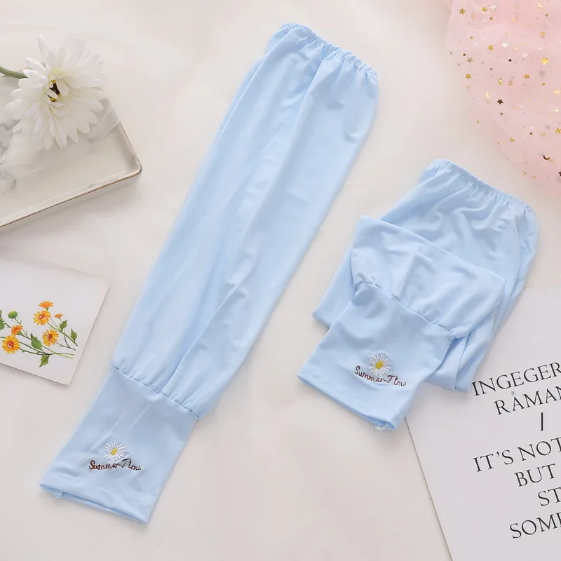 

Loose daisy ice silk sleeve female sun protection cover summer sun shade anti-ultraviolet riding arm guard summer ice sleeve