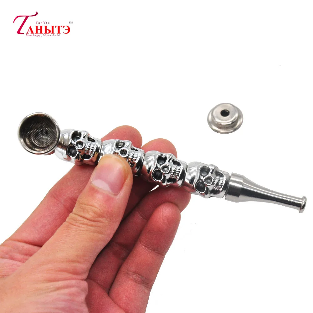 

Premium Skull Zinc Alloy Smoking Pipe 128mm with Bowl Cap Weed Hand Spoon Fit Tobacco of Herb Pipes Wholesale and Customization