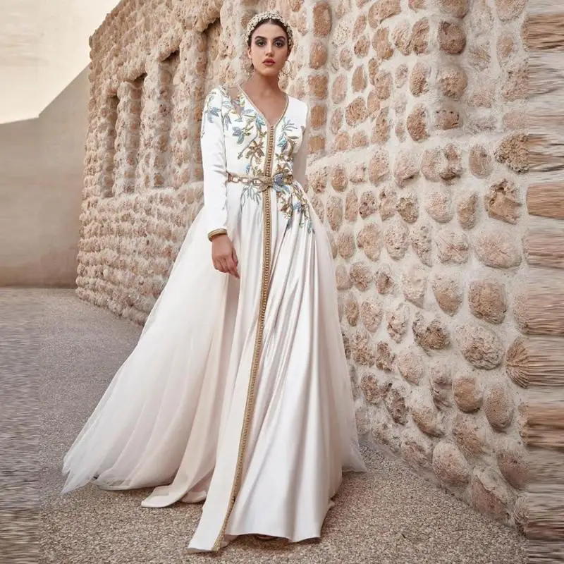 

Moroccan Caftan White Evening Dresses Long Sleeve Arabic Muslim Formal Gowns Abaya Dubai Women Party Dress with Tulle Train 185