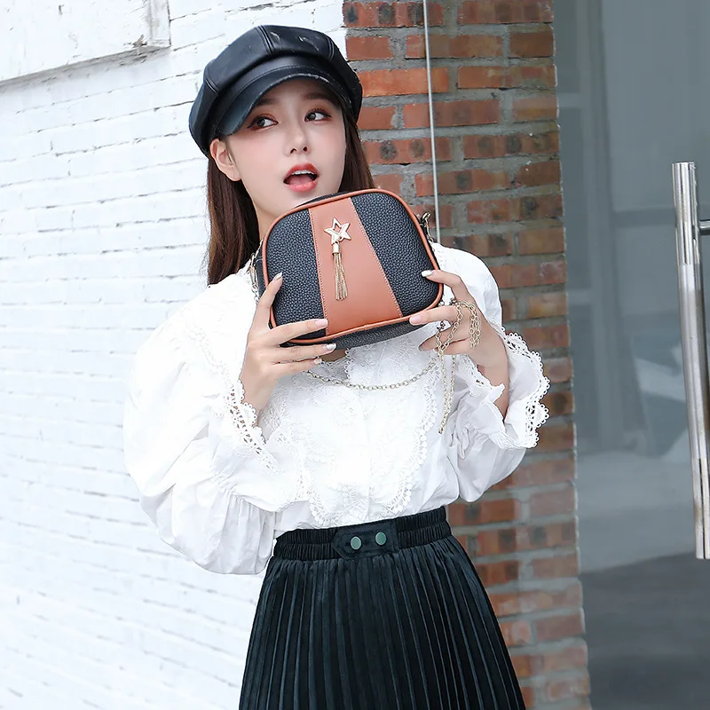 

Women Messenger Bag 2020 Autumn Winter Tassel Sling Shoulder Lychee Pattern PU Leather Female Fashion Wild Panelled Chain Purse