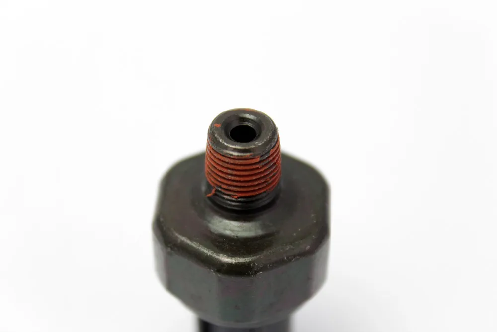 Переключатель давления масла для KIA Carens carennival Cerato Venga Hyundai Accent Atos купе Elantra Getz i30 i20