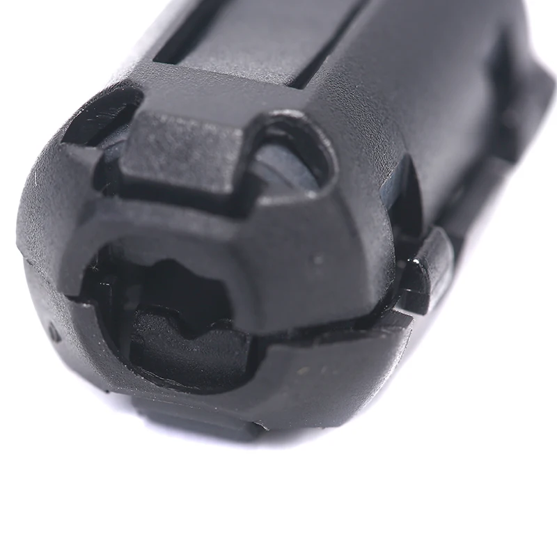 6 шт./лот пластик черный зажим на EMI RFI подавитель шума для 7 мм кабель с ферритовым