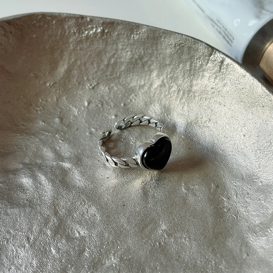 Кольцо из натурального черного оникса ручной работы из стерлингового серебра S925 для женщин с сердцевиной агата, ювелирные украшения роскошного качества для свадебных и годовщинных подарков.