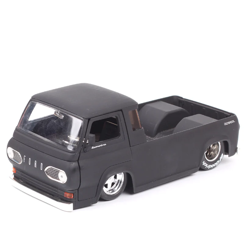 Классическая модель автомобиля Jada DUB City 1/24 Ford Econoline черный матовый для детей |