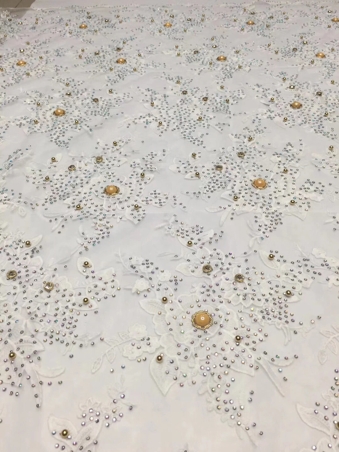 

High Quality French Lace Fabrics 2018 Hot Sales Embroidered African Net Laces with stones Beaded Nigerian Laces Fabric DJ22721