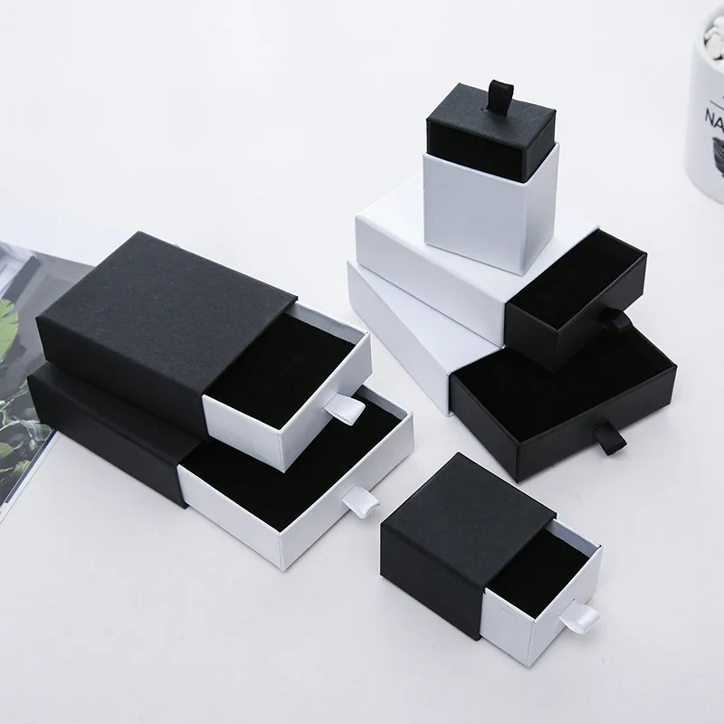 Шкатулка для ювелирных украшений черно-белый ящик колец сережек ожерелий