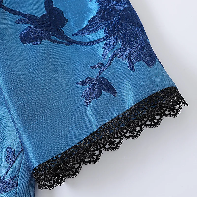 

Winter 2021 Autumn Plus Size Coats High Quality Brand Women Lurex Embroidery Lace Deco Elegant Female Tops Coat Outwear Blue XXL
