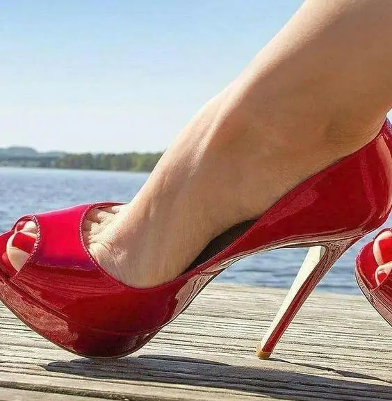 

Red Patent Leather High Heel Pumps Women Shoes Peep Toe High Platform 14CM Wedding Shoes Bride Stiletto Heels Ladies Pumps