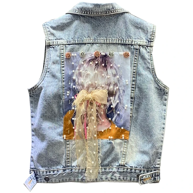 

Coats & Jackets