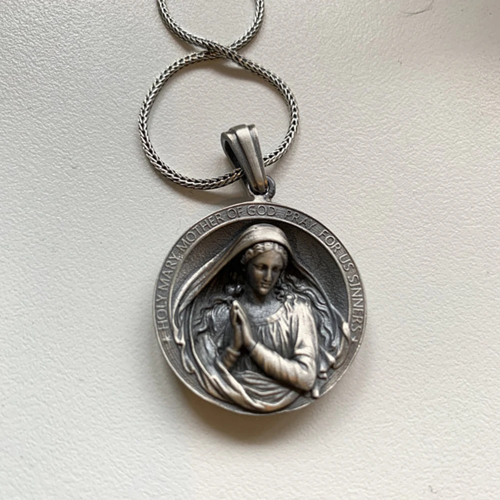 

Religious Series Christianity Virgin Mary Prayer Catholic Retro Men and Women Pure Tin Pendant Necklace Tag Chain Necklaces