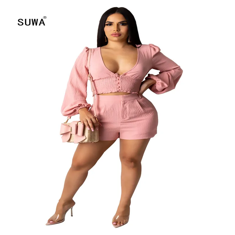 

Оптовая продажа, комплект из двух предметов 2020, модная летняя одежда, подходящие комплекты, короткий топ с длинным рукавом и шорты, сексуаль...