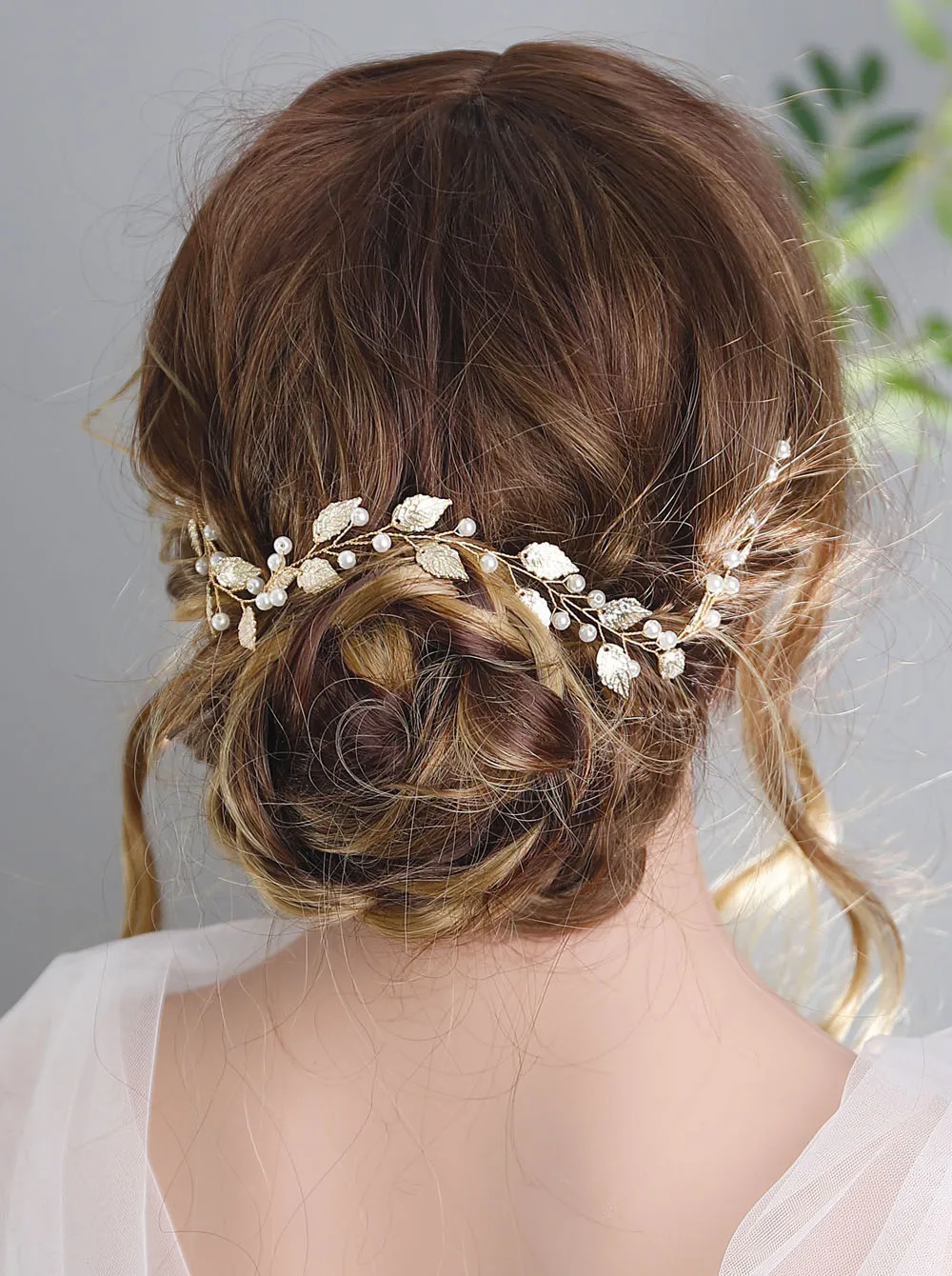 Повязка на голову с листьями и жемчугом в стиле ретро | Свадьбы торжества