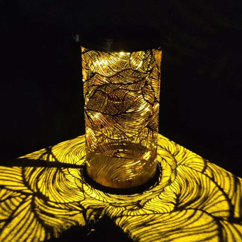 

Solar Wrought Iron Woods Hollow Lantern Outdoor Metal Feather Pattern Lighting Outdoor Decor OCT998
