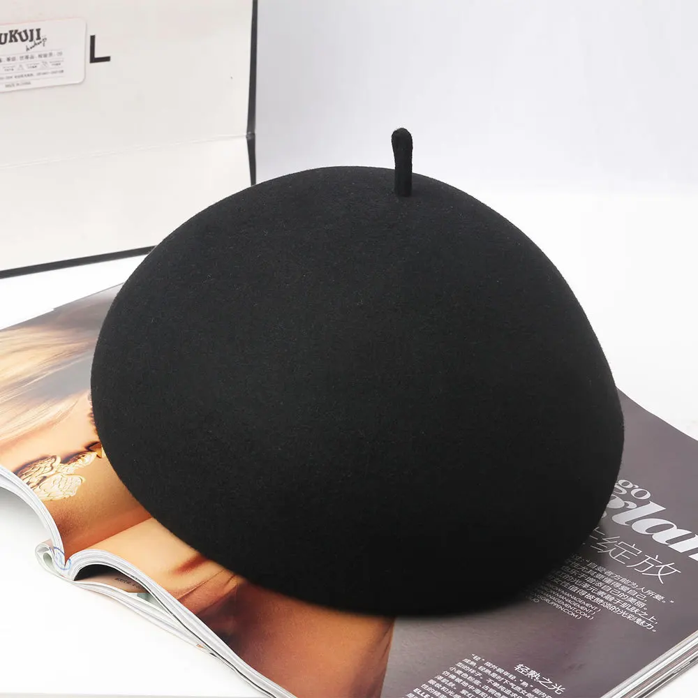 01906-yuchun-M warm White WOOL Beret  cap men women leisure painter hat