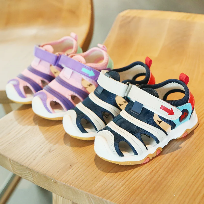 

2021 Summer Children Shoes Boys Soft Soles Beach Shoes Male Baby Baotou Anti-kick Children's Sandals Summer Sandals