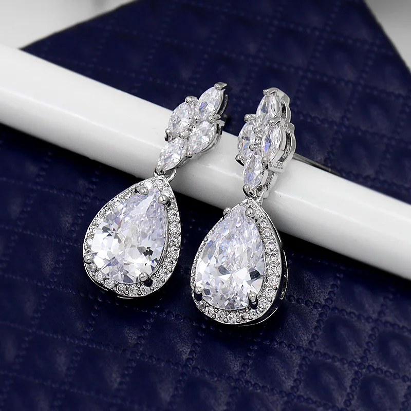 Вейман ювелирный завод продажа Halo Каплевидная форма кубический цирконий CZ колье