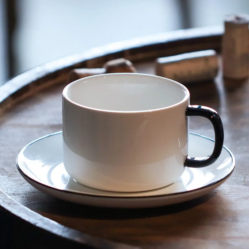 Ручная белая кофейная чашка скандинавский фарфоровый простой набор для