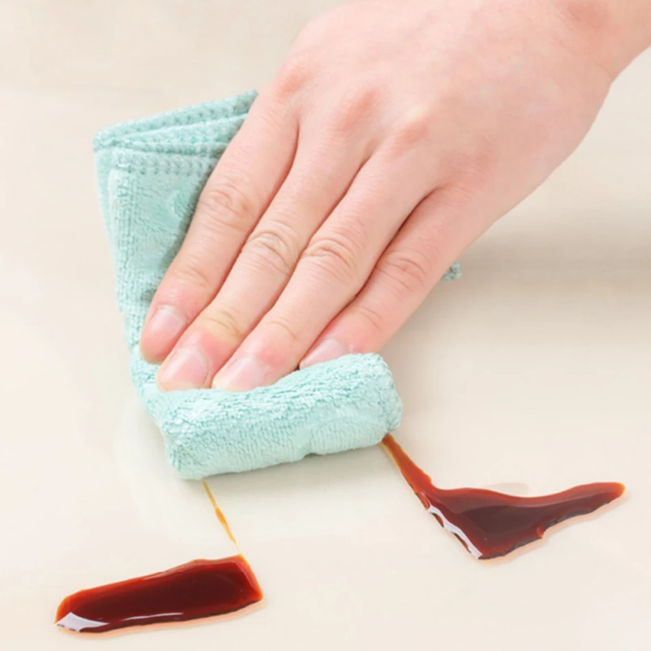 Круглая скатерть водонепроницаемая непромокаемая прозрачная мягкая