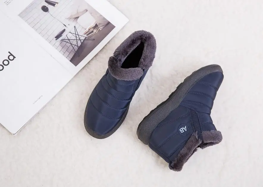 New Women Winter Snow Shoes Snow Boots Warm Plush Antiskid Bottom Thermal Waterproof women Ski Boots Size 35-43 C418