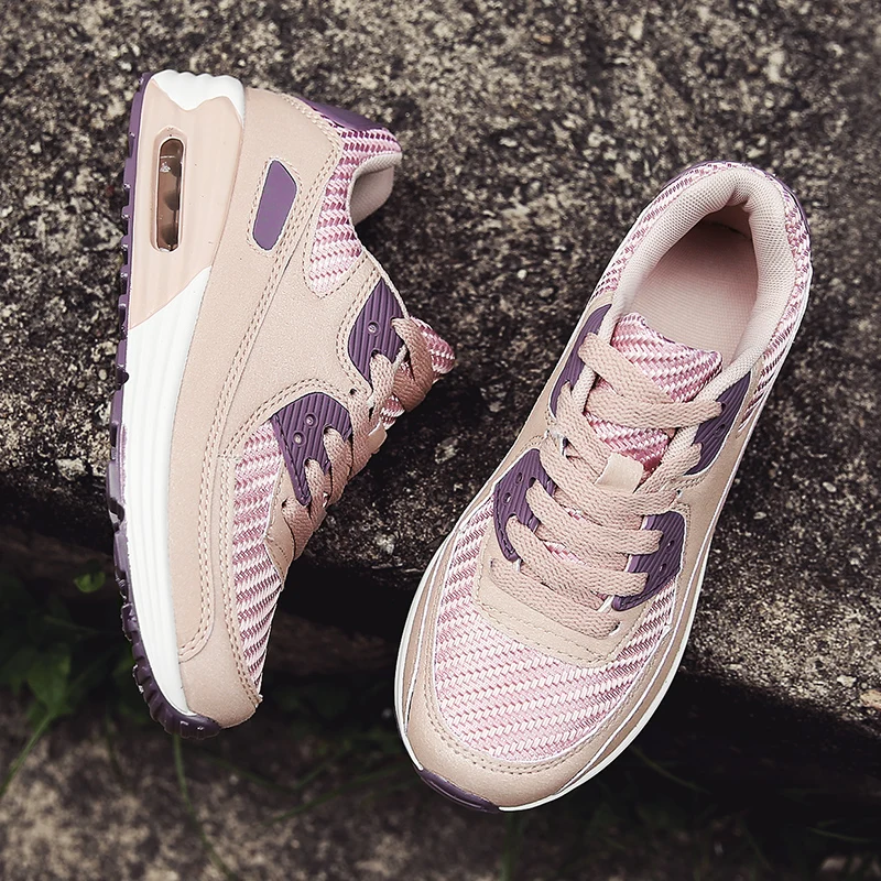 Женские кроссовки на толстой подошве высокой платформе для бега новинка