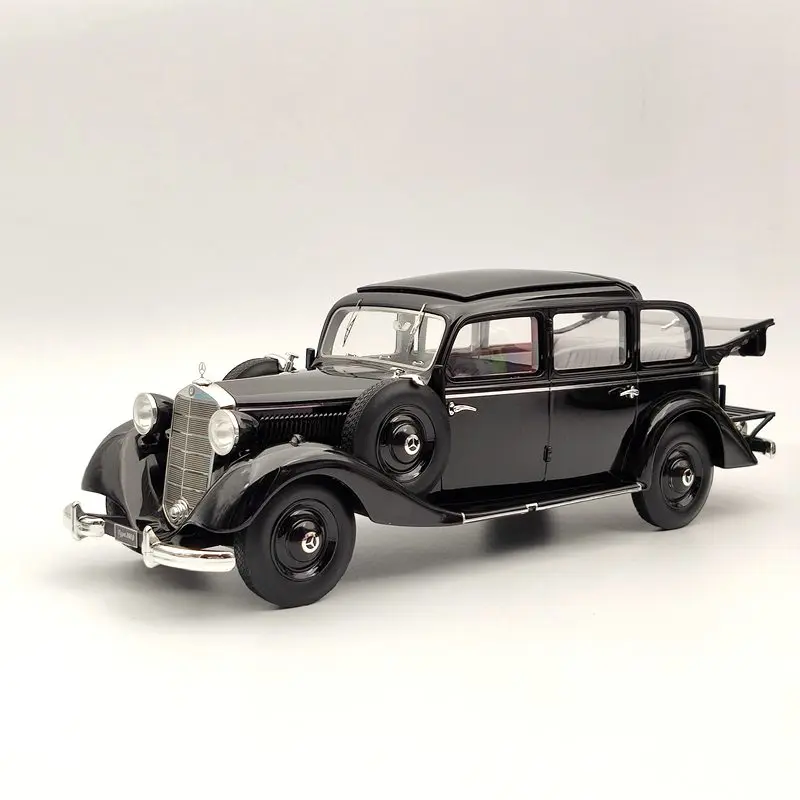 Модель Triple9 1:18 для автомобилей M ~ des-B nz 260D W138 Pullman Landaulet 1936 черная из 1800103 смолы |