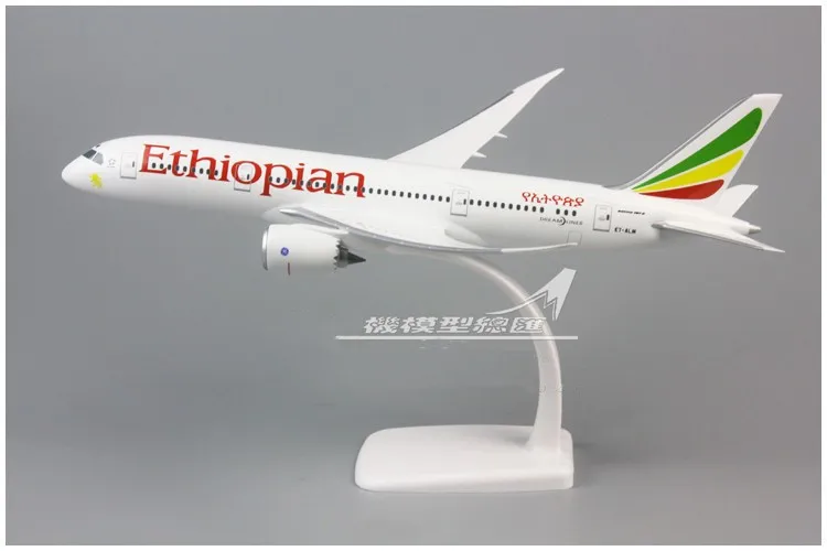 

28cm 1:200 Plastic Air ETHIOPIAN Airlines Boeing B787 ET-ALM Airways Aircraft Assembled Assembly airplane model Plane